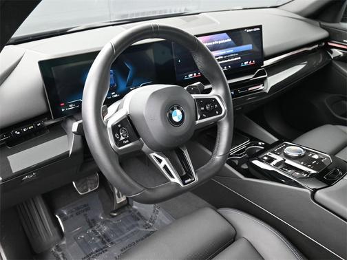 2025 BMW 530 i