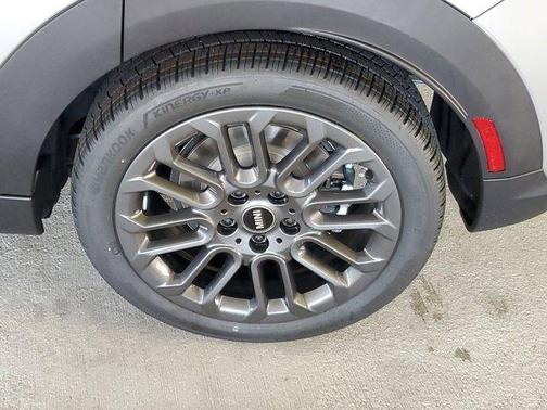 2026 MINI Hardtop Cooper