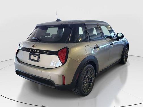 2026 MINI Hardtop Cooper