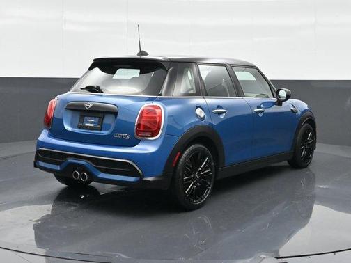 2023 MINI Hardtop Cooper S