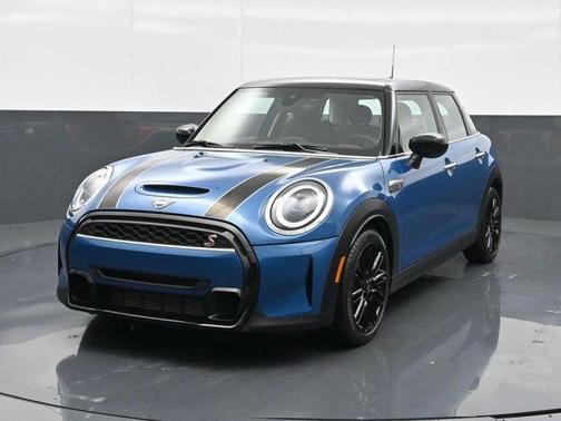 2023 MINI Hardtop Cooper S