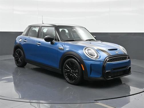 2023 MINI Hardtop Cooper S