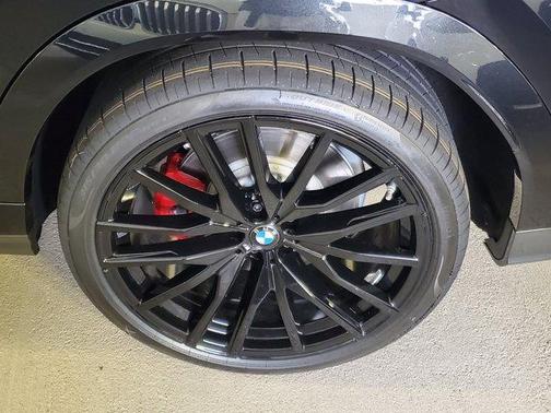 2026 BMW X6 M60i