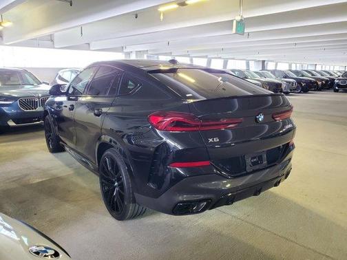 2026 BMW X6 M60i
