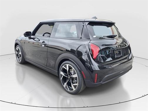 2025 MINI Hardtop Cooper