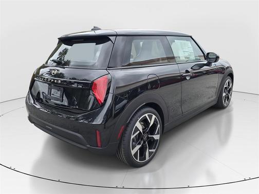 2025 MINI Hardtop Cooper