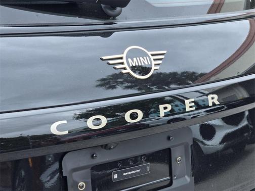 2025 MINI Hardtop Cooper