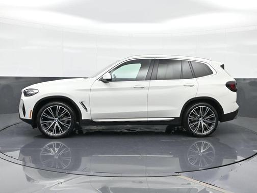 Alpine White 2024 BMW X3 sDrive30i