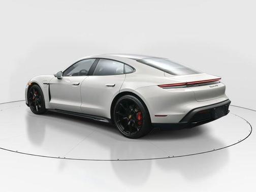 2023 Porsche Taycan GTS