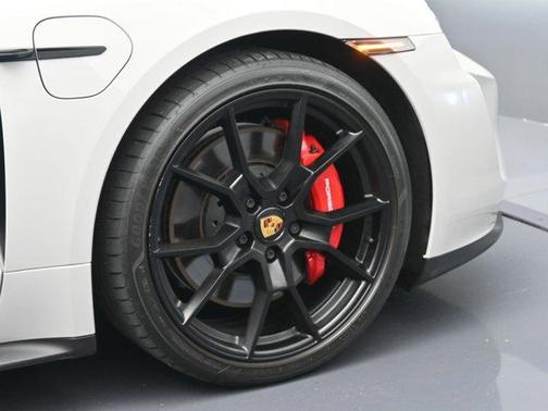 2023 Porsche Taycan GTS