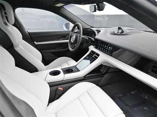 2023 Porsche Taycan GTS