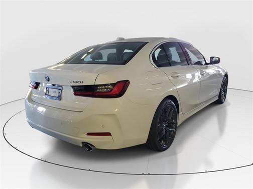 2026 BMW 330 i NA