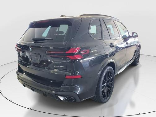 Black Sapphire Metallic 2026 BMW X5 sDrive40i