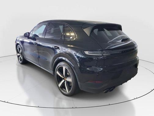 2024 Porsche Cayenne Base