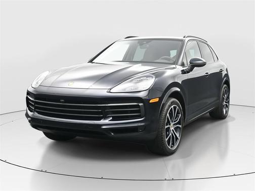 2023 Porsche Cayenne S Platinum Edition