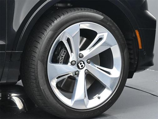 2023 Bentley Bentayga Azure