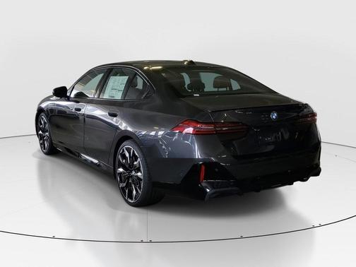2026 BMW 530 i