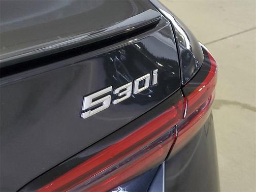 2026 BMW 530 i