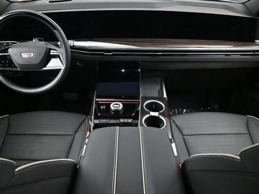 2025 Cadillac Escalade Premium Luxury