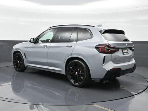 2023 BMW X3 M40i