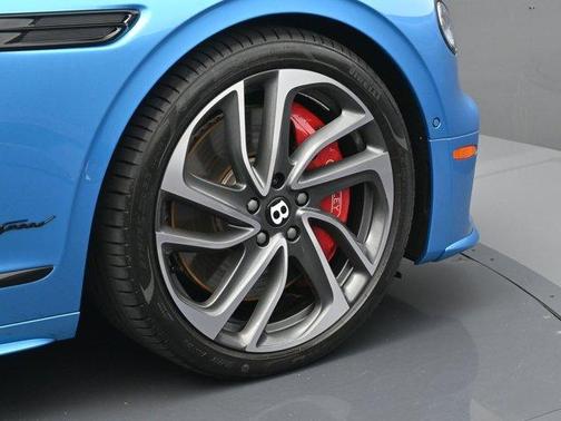 2025 Bentley Flying Spur Speed