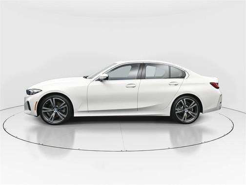2024 BMW 330 i
