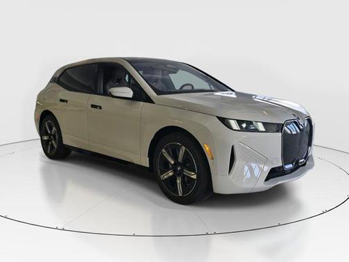 2026 BMW iX xDrive60