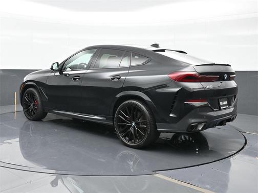 2023 BMW X6 xDrive40i