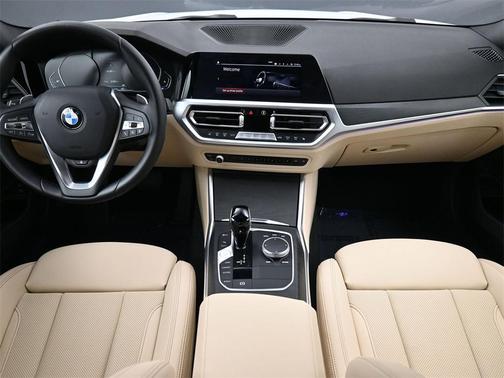2022 BMW 330 i xDrive