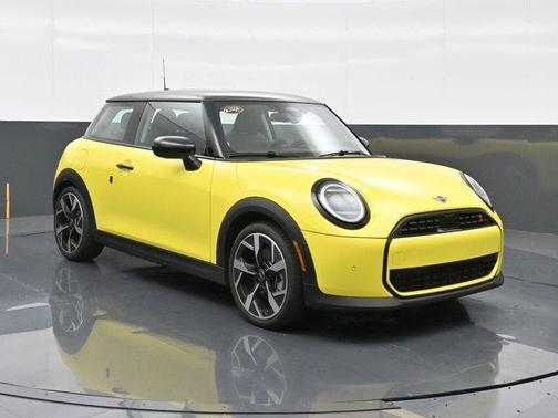 2025 MINI Hardtop SIGNATURE PLUS