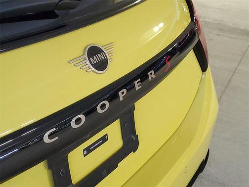 2025 MINI Hardtop SIGNATURE PLUS