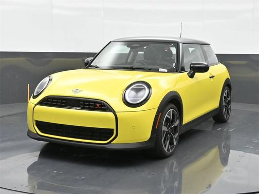 2025 MINI Hardtop SIGNATURE PLUS
