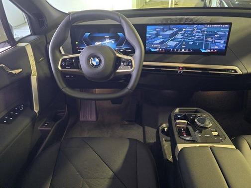 2026 BMW iX xDrive60