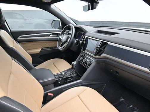 2023 Volkswagen Atlas Cross Sport 2.0T SEL