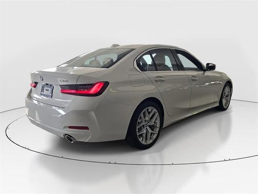 2025 BMW 330 i