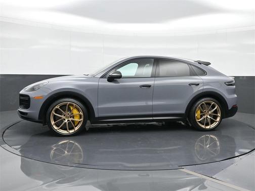 2023 Porsche Cayenne Turbo GT
