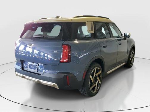 2025 MINI Countryman S