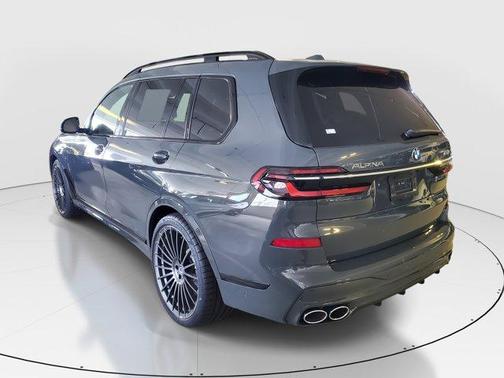 2026 BMW ALPINA XB7 Base