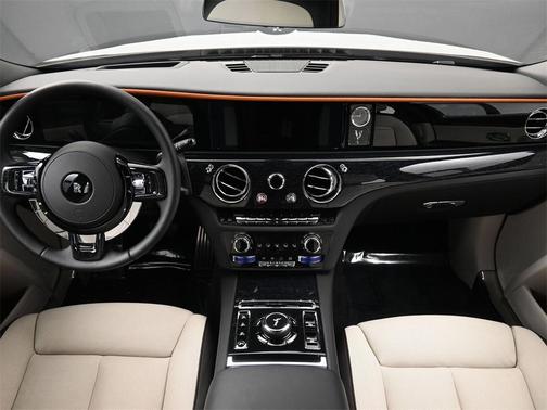 2025 Rolls-Royce Ghost