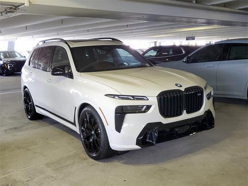 2026 BMW X7 M60i