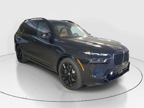 2026 BMW X7 M60i