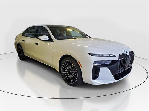 2026 BMW 760 760i xDrive