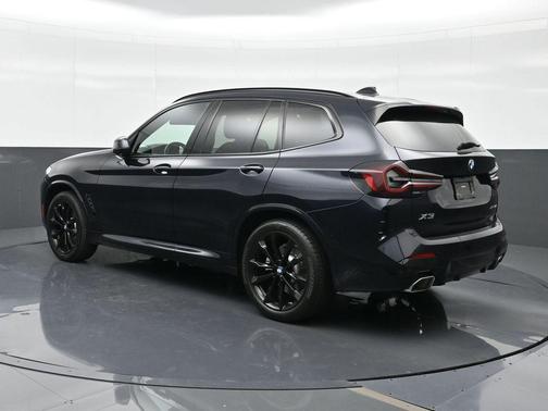 Carbon Black Metallic 2023 BMW X3 xDrive30i