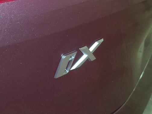 2026 BMW iX xDrive45