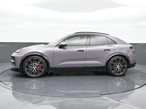 2024 Porsche Macan Electric Turbo