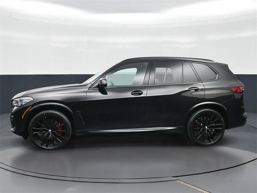 2023 BMW X5 M50i