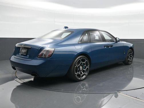 2025 Rolls-Royce Ghost 