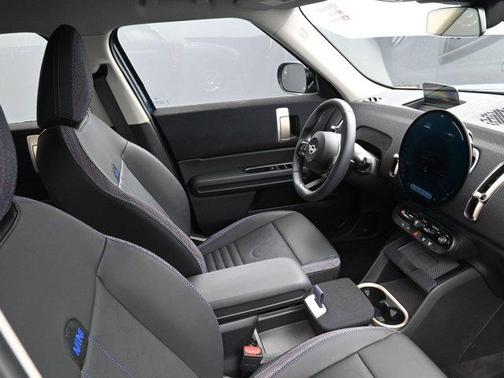2025 MINI Countryman S