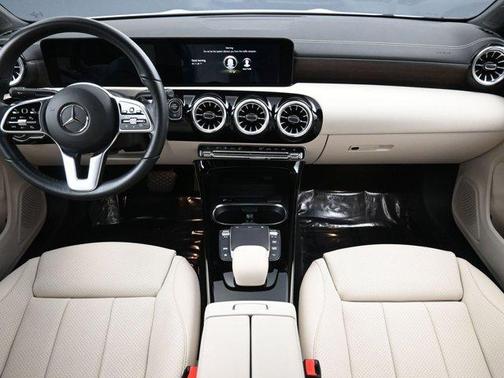 2022 Mercedes-Benz CLA 250 Base