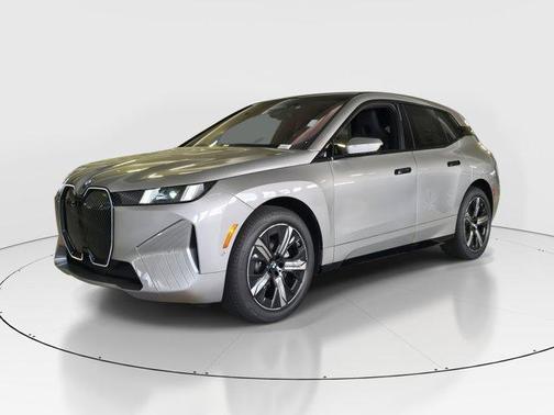 2026 BMW iX xDrive60